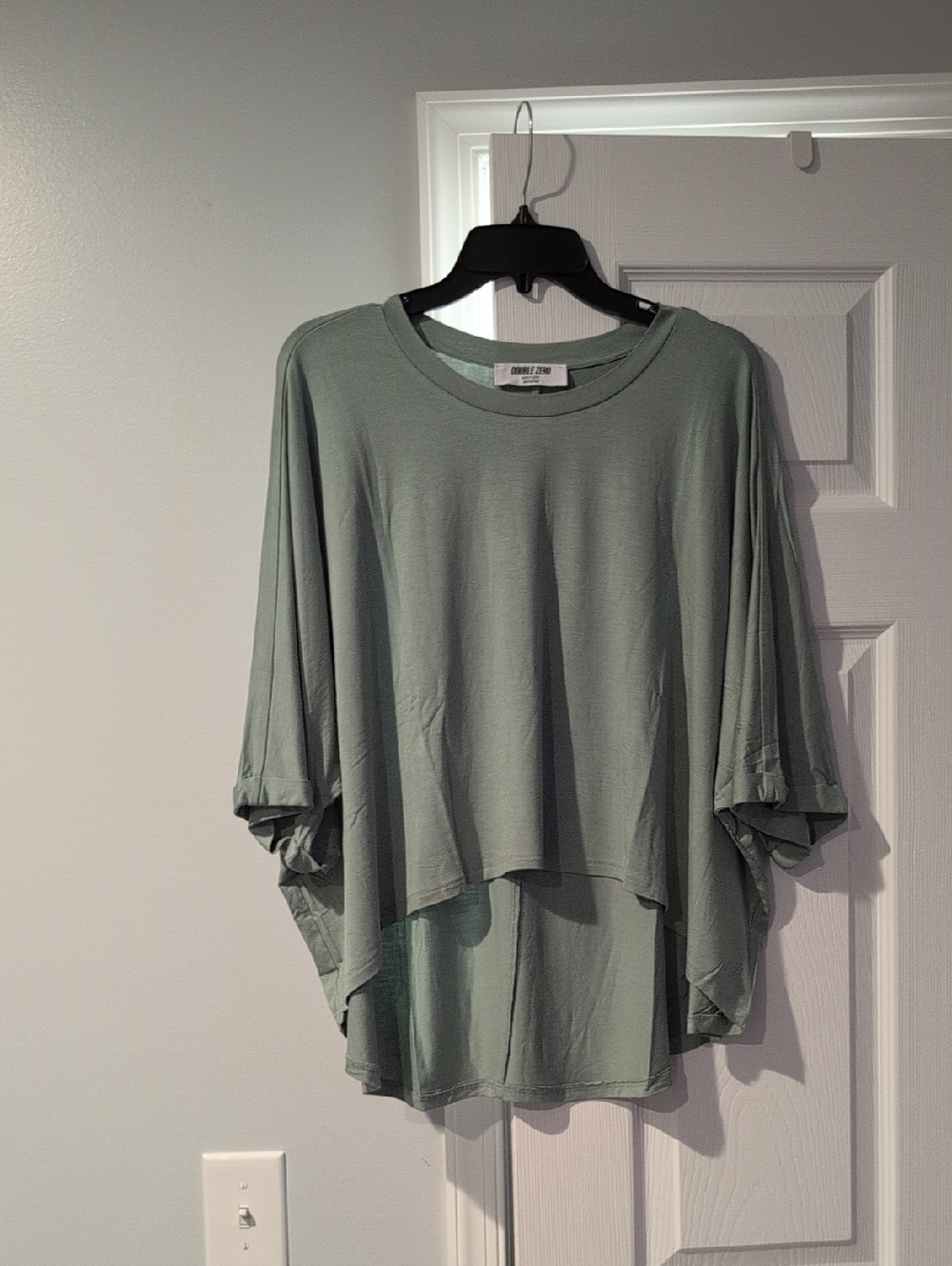 Double Zero Women's High-Low Dolman Sleeve Top